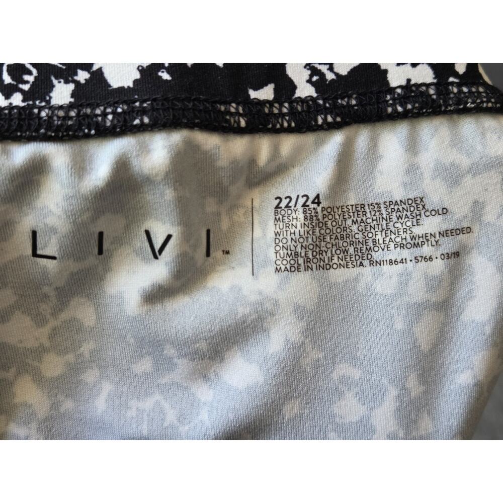 LIVI Active Lane Bryant Capri Leggings Sz 22/24 Black White Abstract Mesh - Picture 7 of 7